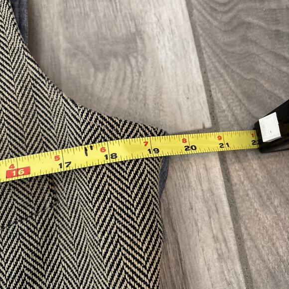 Lands End Canvas 1963 Sz Large Tan Herringbone Button With Chambray Back NWT - Picture 6 of 10